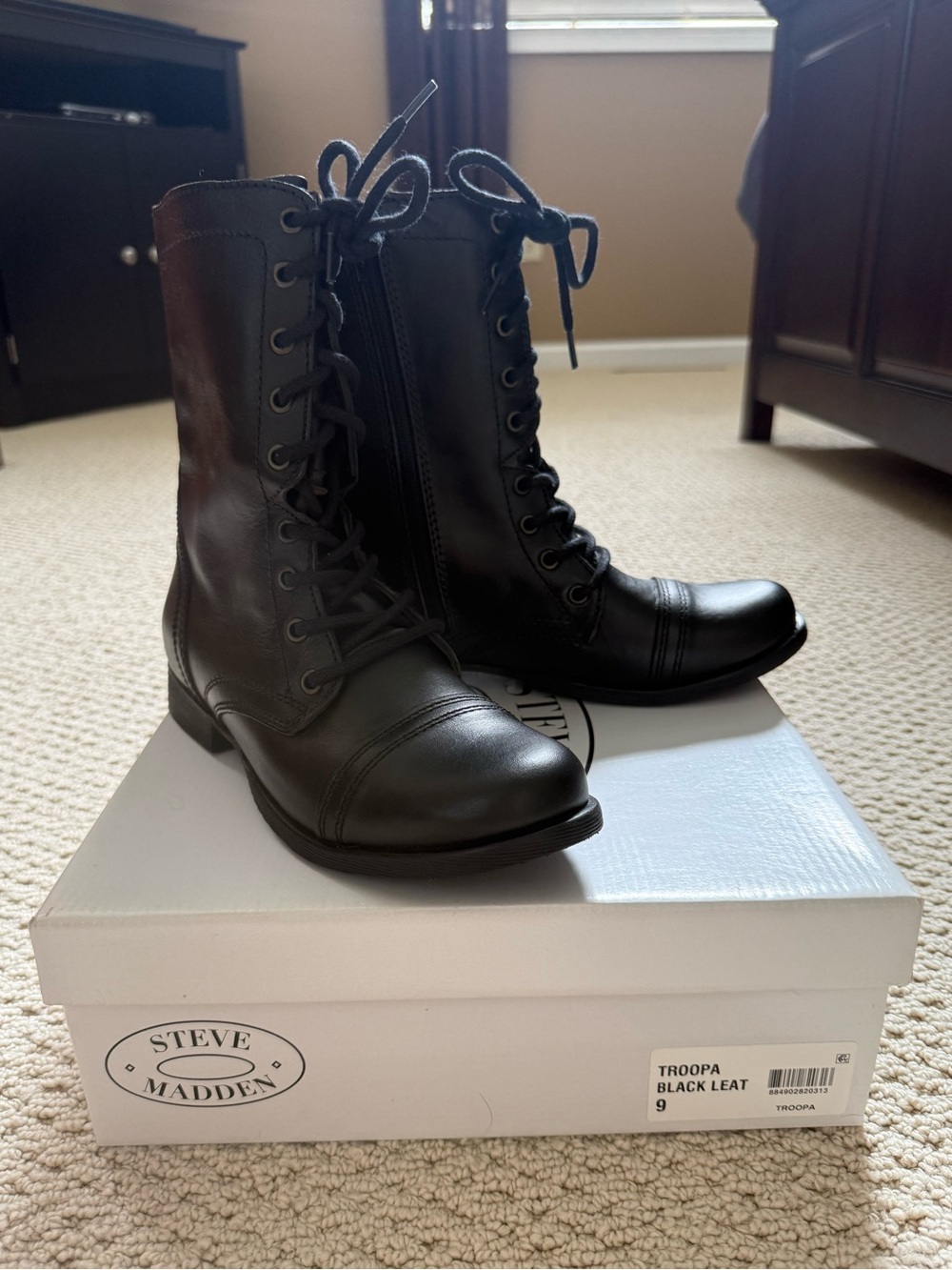 Steve Madden Black Lace-Up Heeled Ankle Boots